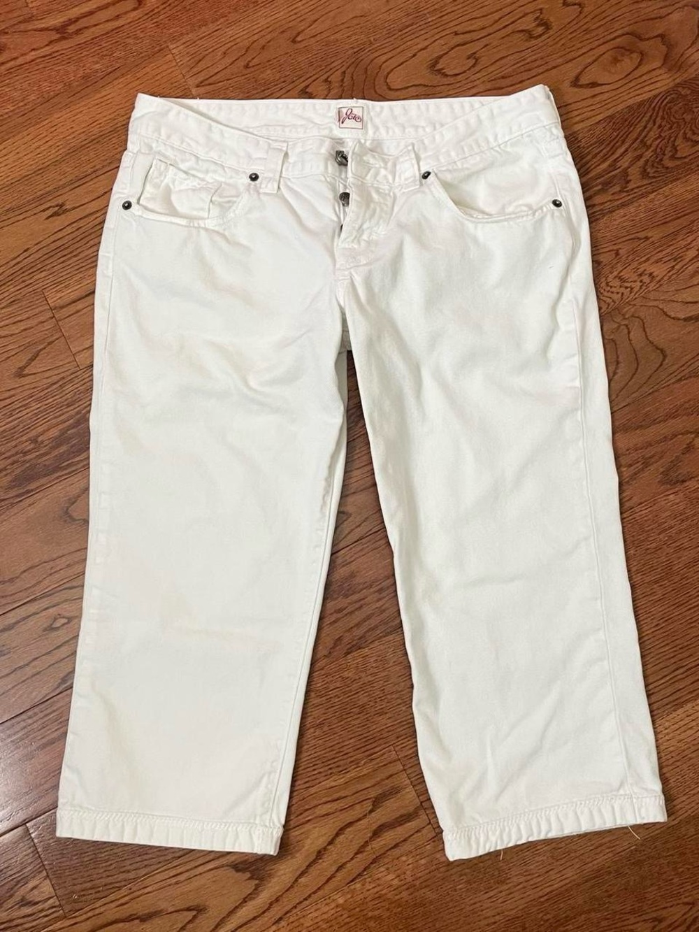 Vintage Y2k white capris by Joie